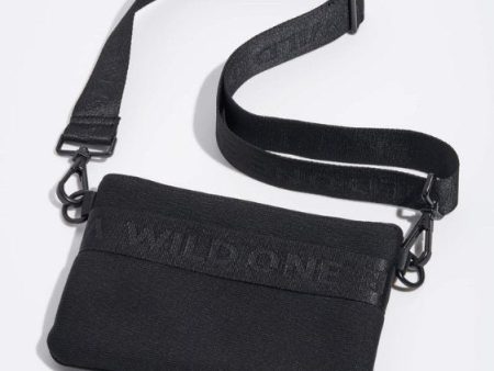 Wild One Recycled Knit Walking Treat Pouch (Black) Discount